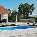 Villa Mystc Woods *