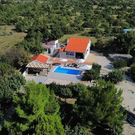 Villa Mystc Woods *