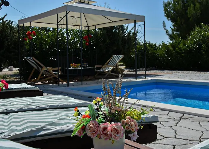 Mystc Woods * Bristane