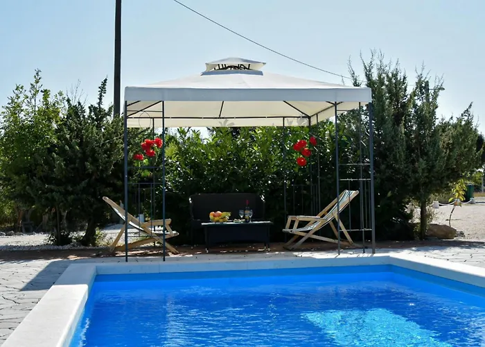 וילה Mystc Woods Bristane